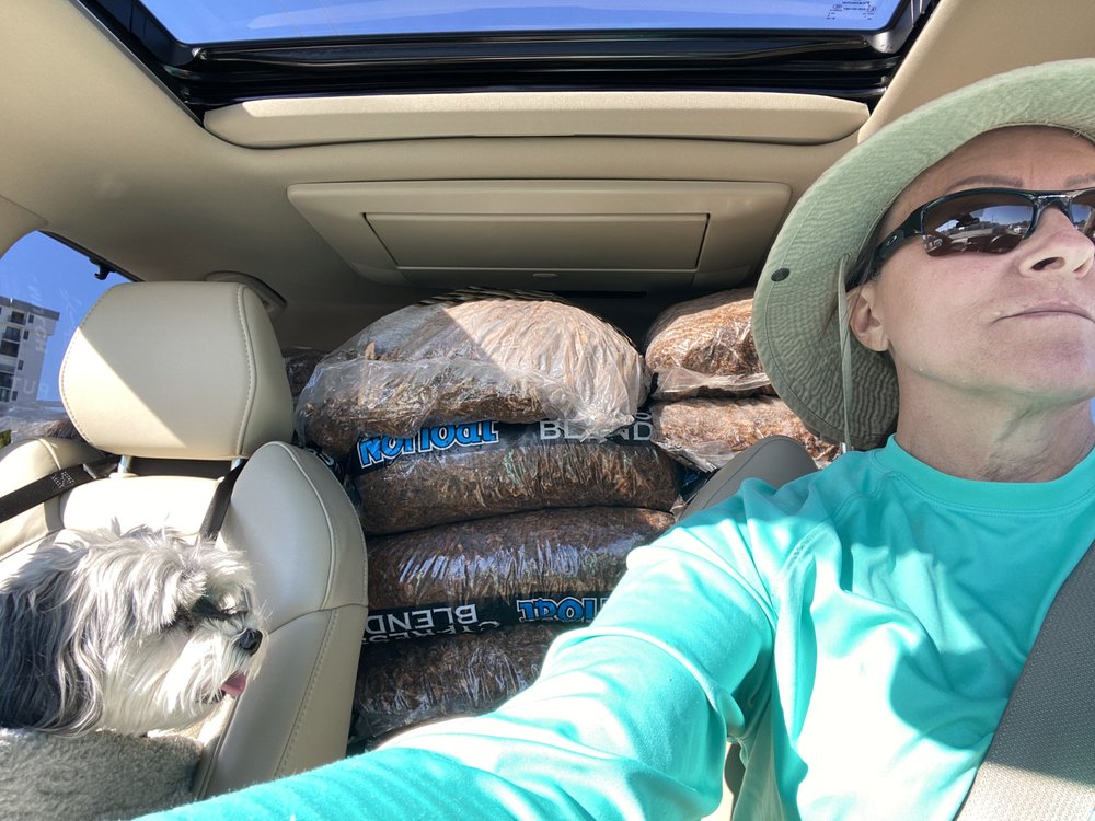 CHAPMAN’S MULCH COMPANY Updated September 2024 15625 Pine Ridge Rd