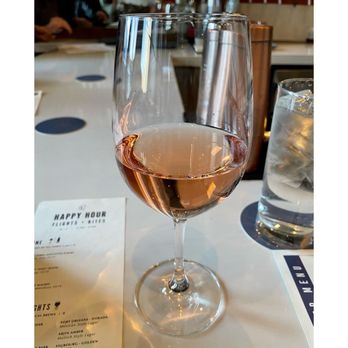 Copper Vine Restaurant - 5$ Rosé during Happy Hour - Wine Bars Near Me - New Orleans, Louisiana