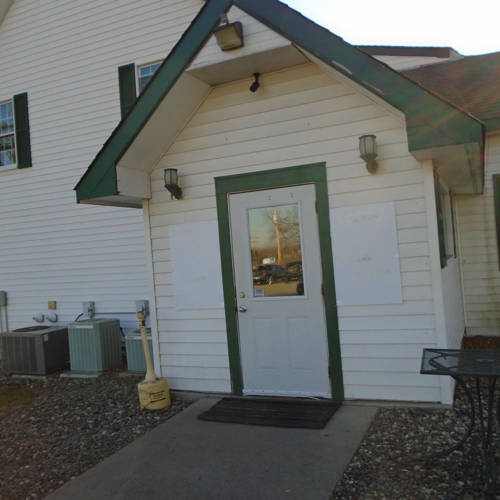 Uncle Mike's - Main entrance, on the north side of the building. - Sports Bars Near Me - Hudson, Wisconsin Uncle Mike's - Main entrance, on the north side of the building. - Sports Bars Near Me - Hudson, Wisconsin