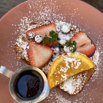 Berkeley Social Club - Mascarpone Blueberry Stuffed Crunch French Toast - Breakfast & Brunch Near Me - Berkeley, California