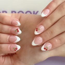 The Luxe Nails & Spa - Gel x