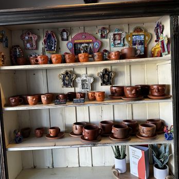 Olmos Pluma - Entrance merch - Coffee & Tea Near Me - Olmos Park, Texas