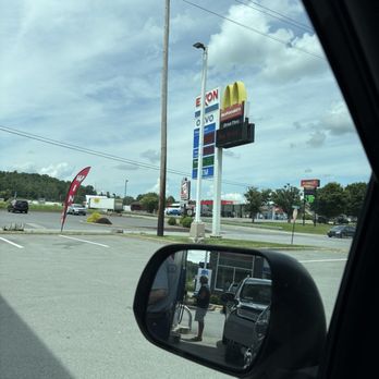 Exxon - Marquee - Gas Stations Near Me - NEW MILFORD, Pennsylvania