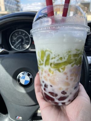 Bambu Dessert & Drinks by null
