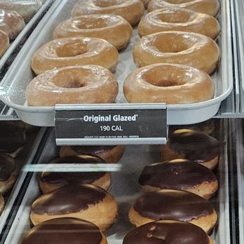 Krispy Kreme - Donuts - Donuts Near Me - Austin, Texas