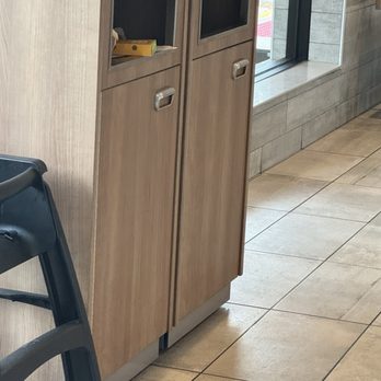 McDonald's - Burgers Near Me - Old Bridge, New Jersey