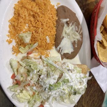 EL MESON - Updated January 2026 - 38 Photos & 52 Reviews - 5101 E ...