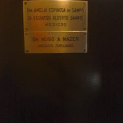Dr. Eduardo Sampo - El equipo