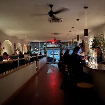 Palmetto - Interior - Wine Bars Near Me - Brooklyn, New York