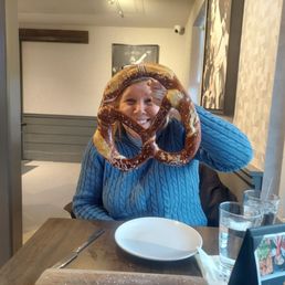 Head size pretzel. Head size pretzel.