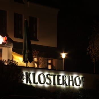 Café-Restaurant Klosterhof - Der Klosterhof bei Nacht - Modern European Near Me - Bochum, NW Café-Restaurant Klosterhof - Der Klosterhof bei Nacht - Modern European Near Me - Bochum, NW