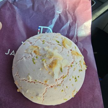 Bijoux French Pastry - Guava meringue cookie - Bakeries Near Me - Montclair, New Jersey