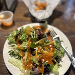 Cafe Dutchess - Salad with Gouda and no bacon