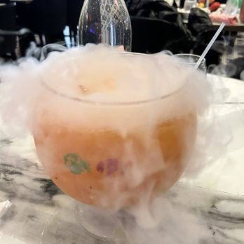 Foxwoods Resort Casino - Sugar Factory!! - Casinos Near Me - Mashantucket, Connecticut