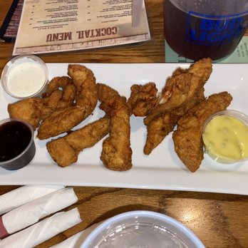 Crazy Horse - Chicken Fingers - Pubs Near Me - Bloomington, Indiana