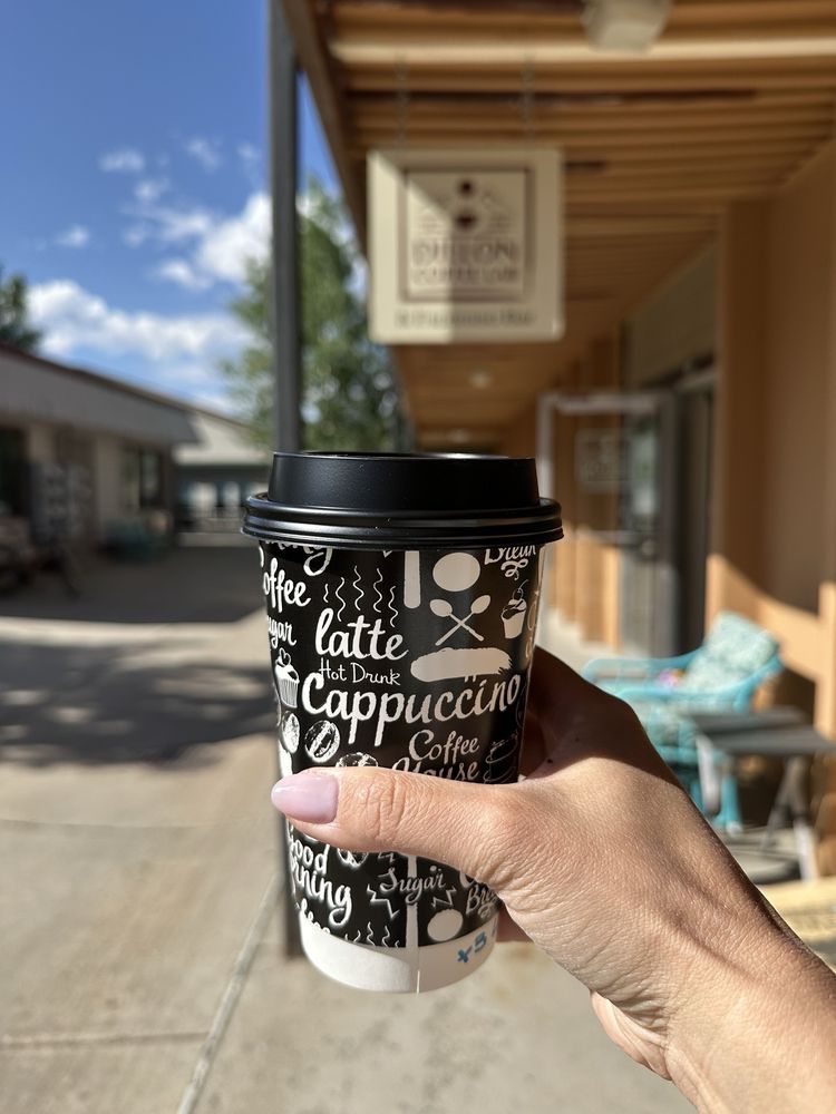 Dillon Coffee Lab & Espresso Bar Logo