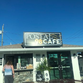 Postal 98 Cafe - Busy early - Coffee & Tea Near Me - Sarasota, Florida