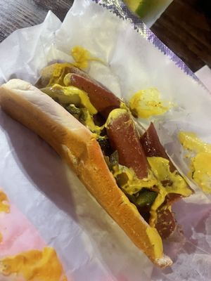 Casey's On Central by null