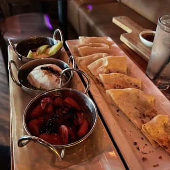 EVO - Italian Near Me - Scottsdale, Arizona EVO - Italian Near Me - Scottsdale, Arizona