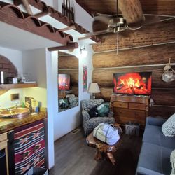 Soap Lake Natural Spa & Resort - The Mexico themed cabin. The cute fireside on the TV really was an awesome touch