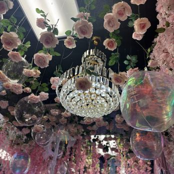 Cafe De Flores - Desserts Near Me - Las Vegas, Nevada Cafe De Flores - Desserts Near Me - Las Vegas, Nevada