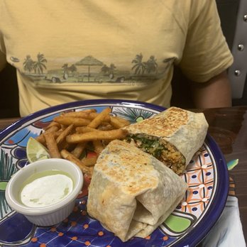 De Cantera Mexican restaurant - Burrito (it comes with fries) - Mexican Near Me - Sykesville, Maryland De Cantera Mexican restaurant - Burrito (it comes with fries) - Mexican Near Me - Sykesville, Maryland