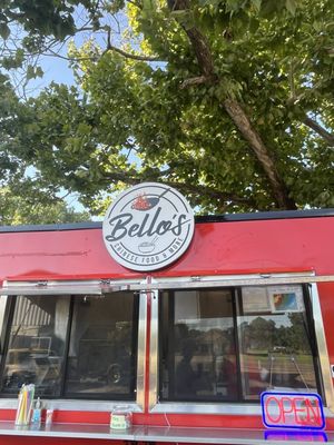 Bello's Chinese & More