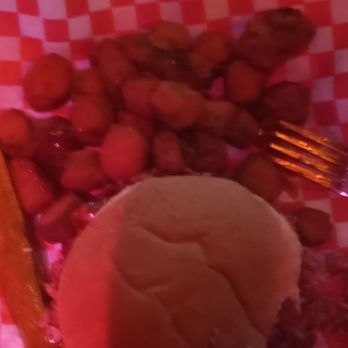 Neumeier's Rib Room - Bbq pulled pork sandwich and fried okra - Barbeque Near Me - Fort Smith, Arkansas Neumeier's Rib Room - Bbq pulled pork sandwich and fried okra - Barbeque Near Me - Fort Smith, Arkansas