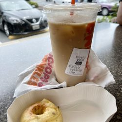 Dunkin' - Medium Iced Coffee & Bacon & Cheddar Omelet Bites (one missing) - VN