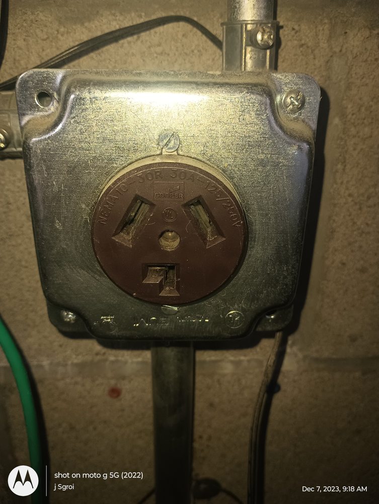 Slide of Allied Handyman Solutions