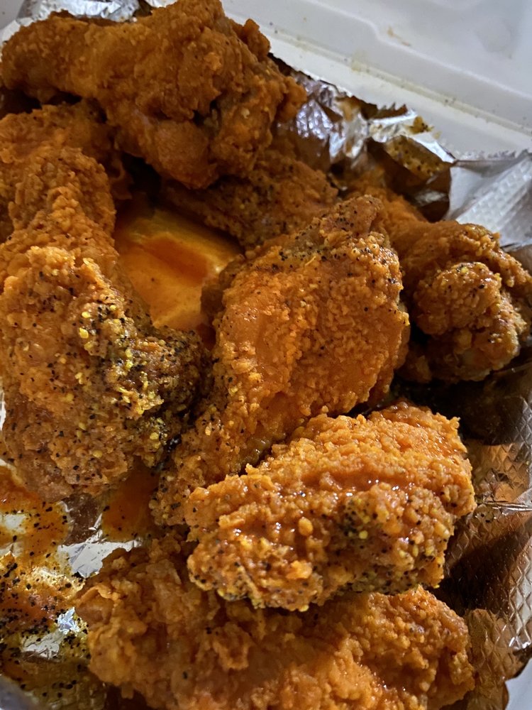 Dream Wings Patio & Food Truck 