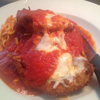 Mamma G's - Chicken Parm with Homemade pasta - Italian Near Me - Rochester, New York