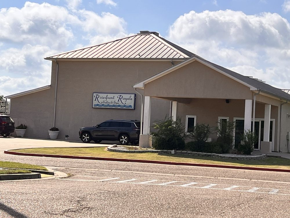 RIVERFRONTROYALE SALON AND MED SPA Updated May 2024 102 Front St, Vidalia, Louisiana Phone