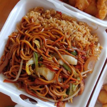 Lee House - Called ahead, picked up thru the Drive-Thru, 7/12/20, Lee House... Roast Pork Lo Mein and Fried Rice. - Dim Sum Near Me - Brandon, Florida Lee House - Called ahead, picked up thru the Drive-Thru, 7/12/20, Lee House... Roast Pork Lo Mein and Fried Rice. - Dim Sum Near Me - Brandon, Florida
