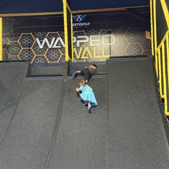AIRTOPIA Adventure Park - Climbing walls - Trampoline Parks Near Me - Hemet, California AIRTOPIA Adventure Park - Climbing walls - Trampoline Parks Near Me - Hemet, California