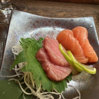 O-Ku - Otoro and salmon sashimi. Fresh. - Sushi Bars Near Me - Raleigh, North Carolina O-Ku - Otoro and salmon sashimi. Fresh. - Sushi Bars Near Me - Raleigh, North Carolina