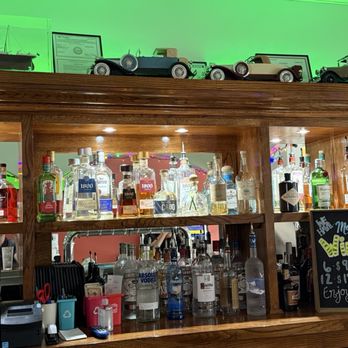 Stone Tavern - Bars Near Me - Hamilton, Ohio