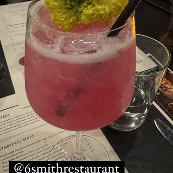 6Smith - It's Britney, B*tch - Seafood Near Me - Wayzata, Minnesota
