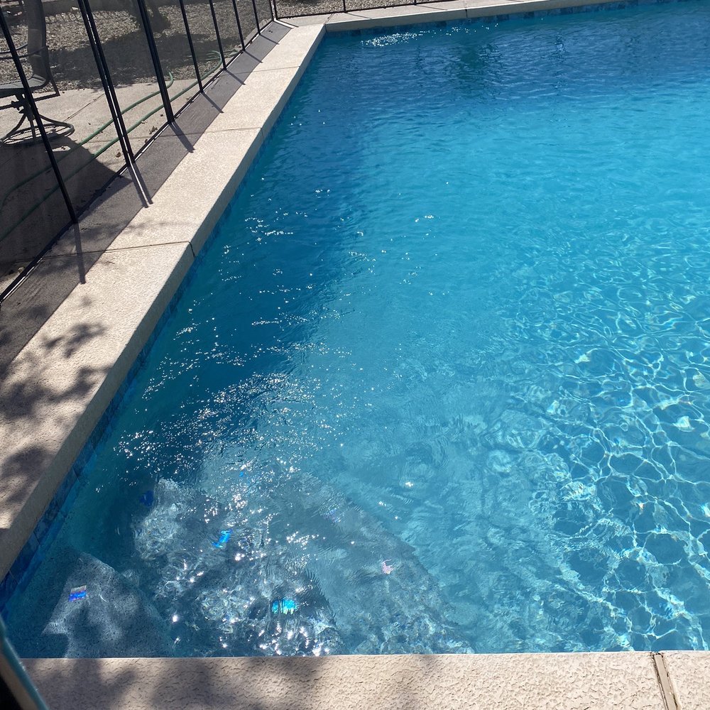 Barefoot Pools - Pool Cleaners Near Me - Gilbert, Arizona