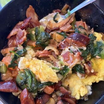 Two Chicks Café - CBD - Breakfast Grits Bowl - Breakfast & Brunch Near Me - New Orleans, Louisiana Two Chicks Café - CBD - Breakfast Grits Bowl - Breakfast & Brunch Near Me - New Orleans, Louisiana