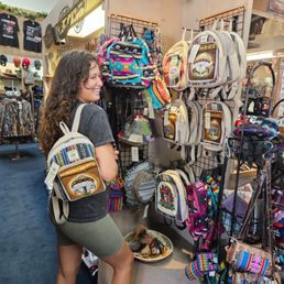 Imported handbags from India. Natural fiber material at a great price! Imported handbags from India. Natural fiber material at a great price!