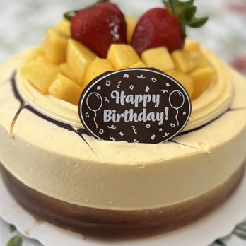 85°C Bakery Cafe-Stonestown - Mango brûlée cake - Coffee & Tea Near Me - San Francisco, California 85°C Bakery Cafe-Stonestown - Mango brûlée cake - Coffee & Tea Near Me - San Francisco, California