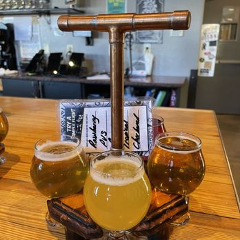Ska Brewing - Beer flight - Breweries Near Me - Durango, Colorado Ska Brewing - Beer flight - Breweries Near Me - Durango, Colorado