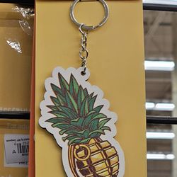 WinCo Foods - 12/13/2024 - a 'lifestyle keyring' pineapple grenade....ok...