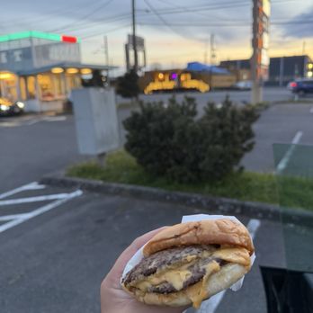 PICK-QUICK Drive In - Double cheeseburger - Fast Food Near Me - Seattle, Washington PICK-QUICK Drive In - Double cheeseburger - Fast Food Near Me - Seattle, Washington