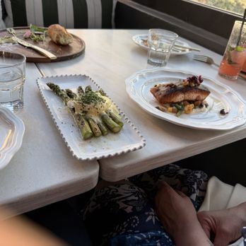 Chéri Rooftop - Asparagus side and salmon - Lounges Near Me - Las Vegas, Nevada