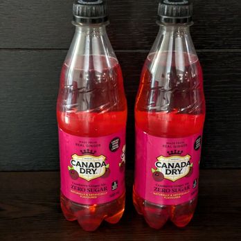 Mac's - Canada Dry cranberry ginger ale - zero sugar - Convenience Stores Near Me - Mississauga, Ontario Mac's - Canada Dry cranberry ginger ale - zero sugar - Convenience Stores Near Me - Mississauga, Ontario