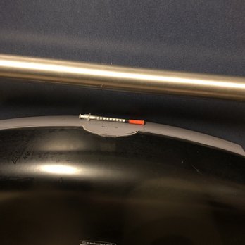 Lowe's Home Improvement - Needle in the bathroom - Hardware Stores Near Me - Kent, Washington