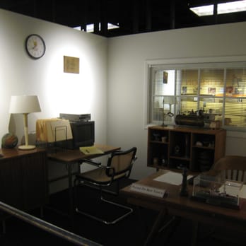 Huell Howser Archives - Office Replica. #CaliforniasGold #CaliforniaLife #CaliforniaLiving - Museums Near Me - Orange, California Huell Howser Archives - Office Replica. #CaliforniasGold #CaliforniaLife #CaliforniaLiving - Museums Near Me - Orange, California