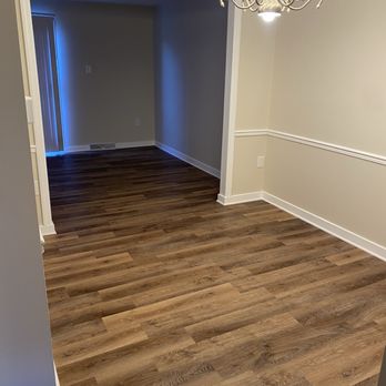 Young Brothers Flooring - Dining room - Carpeting Near Me - Pittsburgh, Pennsylvania Young Brothers Flooring - Dining room - Carpeting Near Me - Pittsburgh, Pennsylvania